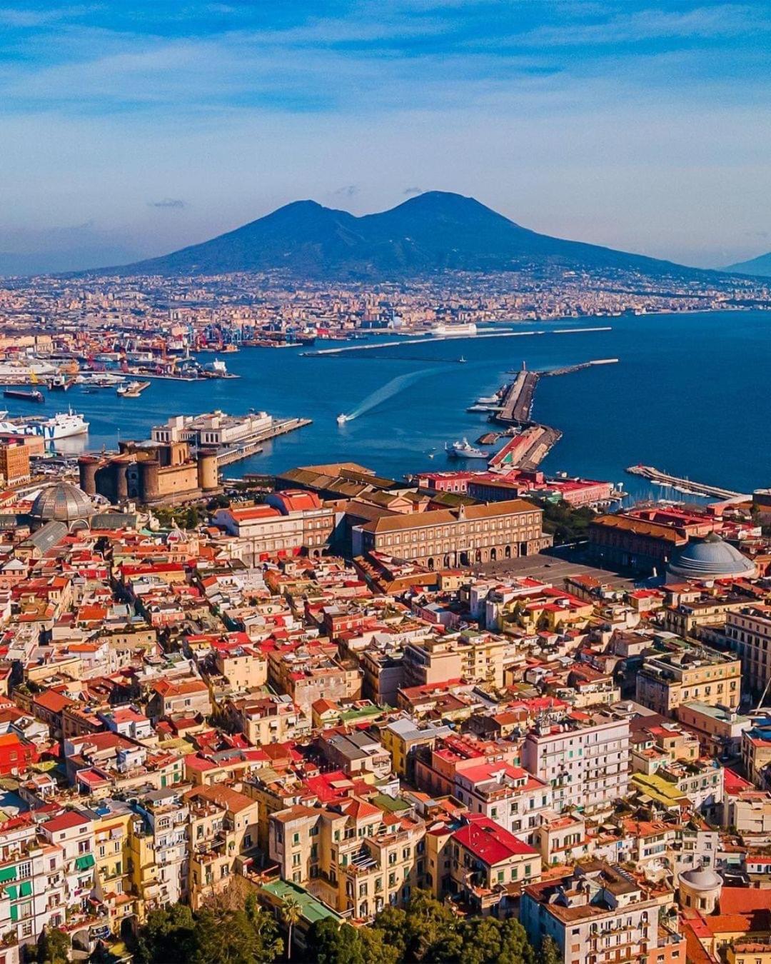 Apartment Un Posto Solare Naples